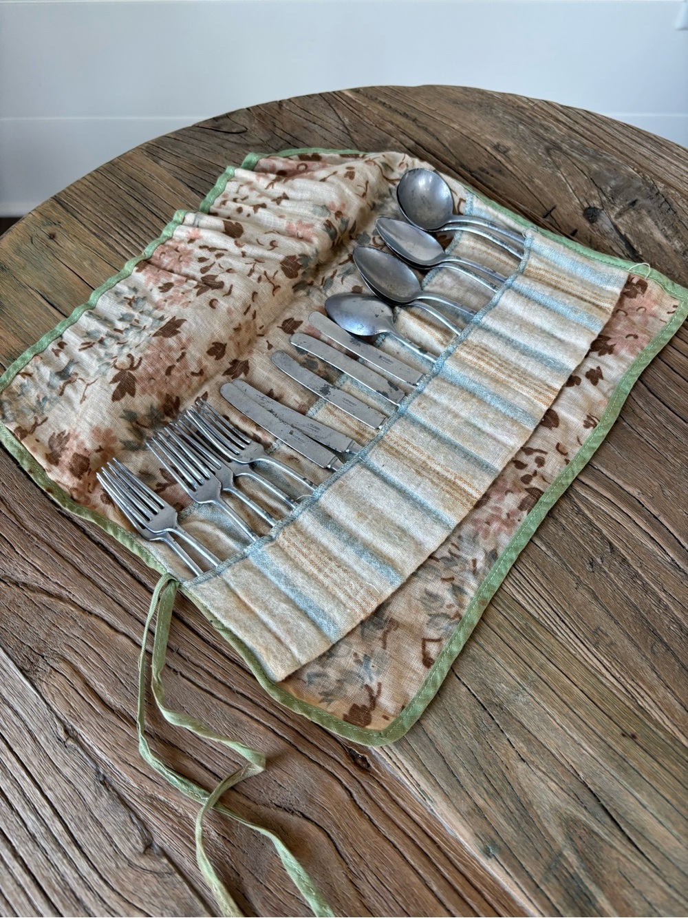Vintage Child's Floral Fabric Cutlery Roll with Metal Tin Flatware
